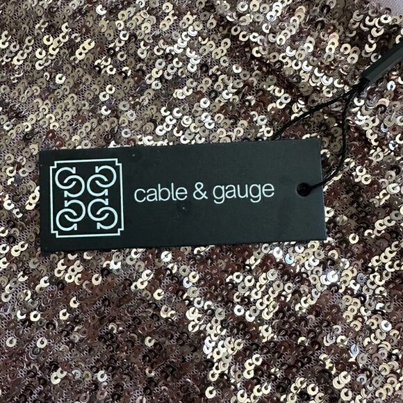 Cable & Gauge Women’s Sleeveless Halter Neck Sequin Top Rose Color Medium - Picture 4 of 4